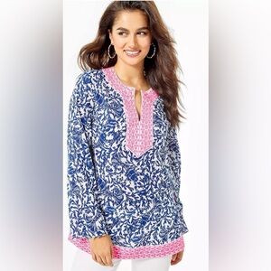 Lilly Pulitzer Ocean Cove Tunic in the Oyster Bay Blue "Krillin It" Size XS